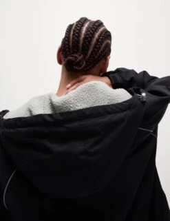 Oversized Waterproof Changing Robe with Thermal Borg Lining - Black 14 Oversized Waterproof Changing Robe with Thermal Borg Lining - Black -The Sports Edit Store 5973 1