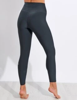 7/8 High Waisted Airlift Legging - Anthracite 8 7/8 High Waisted Airlift Legging - Anthracite -The Sports Edit Store ALO 0010