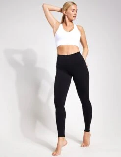 Alo Yoga High Waisted Airbrush Legging in Black 8 Alo Yoga High Waisted Airbrush Legging in Black -The Sports Edit Store ALO high waist airbrush legging black 0009