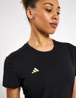 ADIDAS Adizero Essentials Running T-Shirt - Black -The Sports Edit Store Adidas ADIZERO E TEE IN1172 BLACK 0025