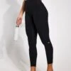 Alosoft High Waisted 7/8 Highlight Legging - Black 2 Alosoft High Waisted 7/8 Highlight Legging - Black -The Sports Edit Store Alo Yoga ALOSOFT HIGH WAIST 7 8 HIGHLIGHT LEGGING W51104R BLACK 0004
