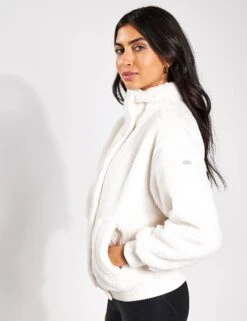 Sherpa Varsity Jacket - Ivory -The Sports Edit Store Alo Yoga SHERPA VARSITY JACKET W4408R IVORY 0028