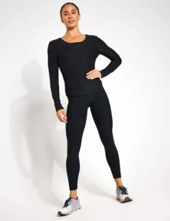 Beyond Yoga Featherweight In The Loop Pullover - Darkest Night 9 Beyond Yoga Featherweight In The Loop Pullover - Darkest Night -The Sports Edit Store BEYOND YOGA Featherweight In The Loop Pullover LWSD7884 Darkest Night 0006