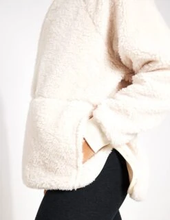 Beyond Yoga Take Flight Pullover - Ivory -The Sports Edit Store BEYOND YOGA Take Flight Pullover OS7890 Ivory 0024