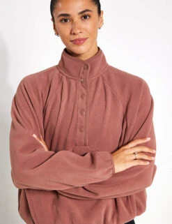 Beyond Yoga Tranquility Pullover - Nutmeg -The Sports Edit Store BEYOND YOGA Tranquility Pullover FL7888 NUTMEG 0018
