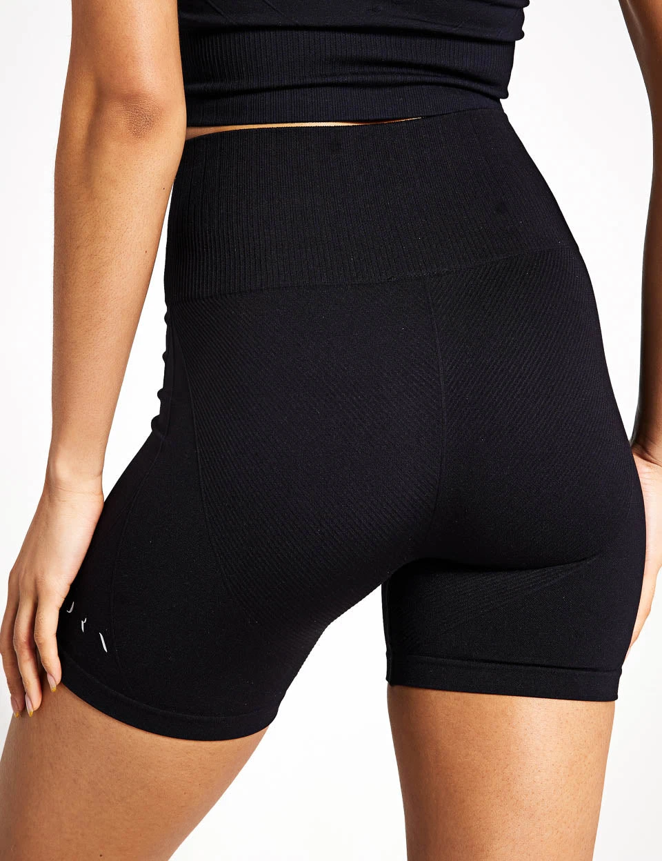 Born Dana Short - Black 4 Born Dana Short - Black - Image 2