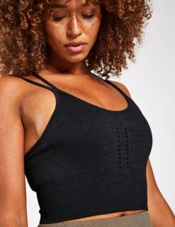 Born India Seamless Bra - Black -The Sports Edit Store BORN India Seamless Bra O22SM18 B Black 0043