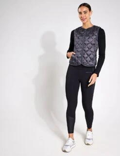 Born Kenal Vest - Dark Onyx -The Sports Edit Store BORN Kenal Vest O22CS93 DODark Onix Dark Onix 0012