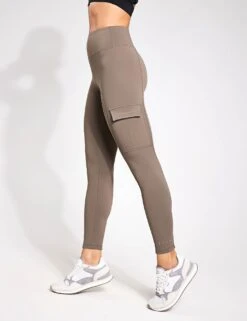 Born Cargo Legging - Walnut 10 Born Cargo Legging - Walnut -The Sports Edit Store BORN Legging Cargo Walnut O22CS91 L WAWalnut Walnut 0008 4fdf0d2c af8f 46a9 b1c0 6e4c9071f733