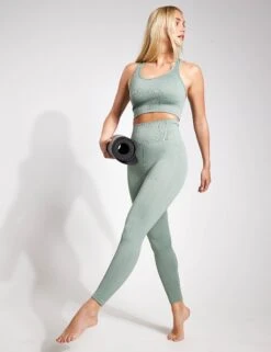 Born Nilay Seamless Legging - Sage -The Sports Edit Store BORN Nilay Seamless Legging I22SM80 L Sage 0002