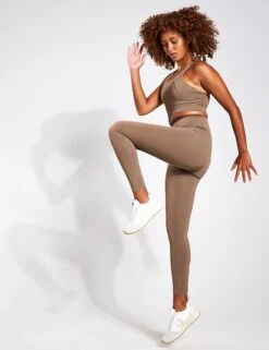 Born Saril Legging - Walnut 8 Born Saril Legging - Walnut -The Sports Edit Store BORN Saril Perf Legging O22CS41 L W Walnut 0002