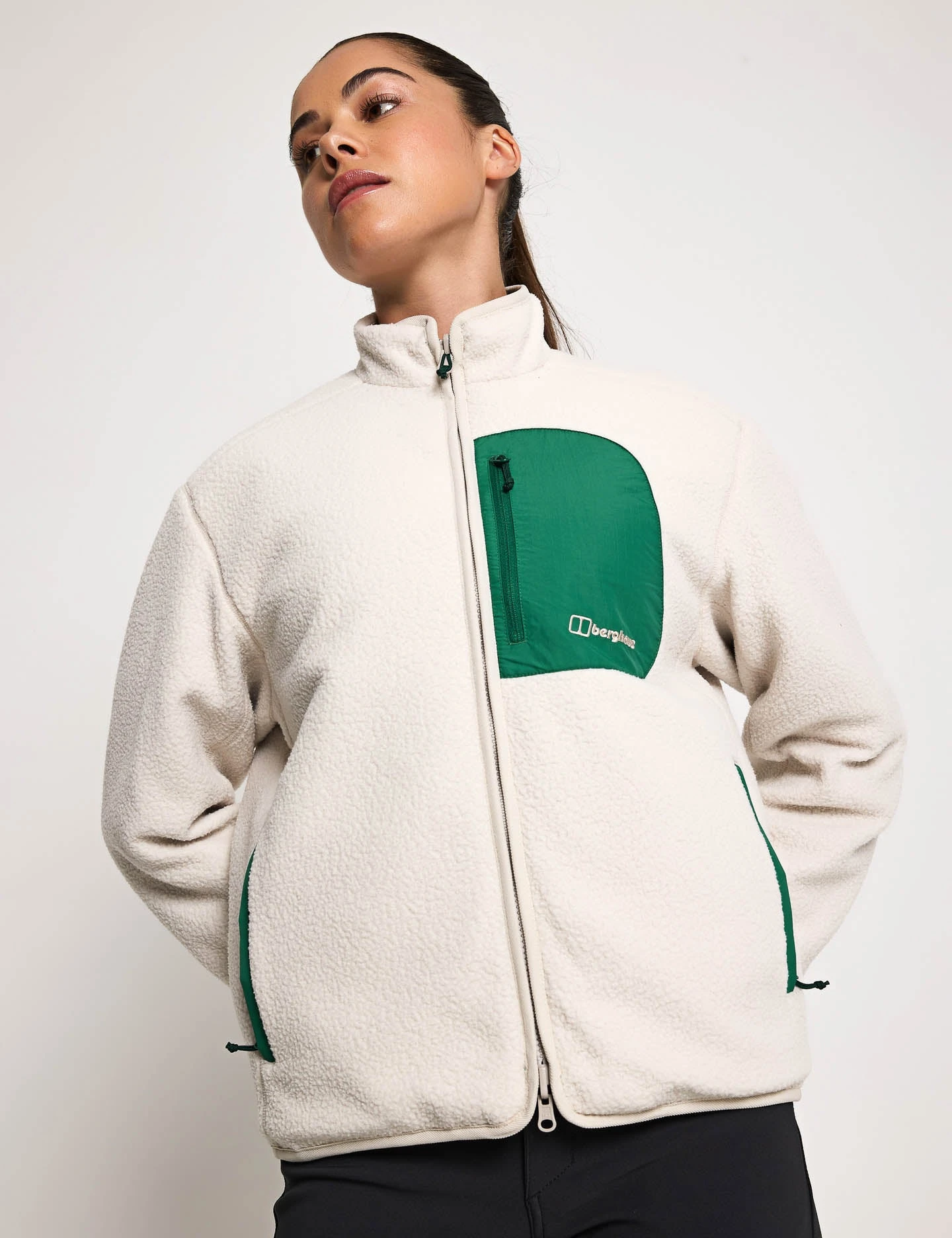 Berghaus Asperton Reversible Jacket - Meadow Green/Stone 9 Berghaus Asperton Reversible Jacket - Meadow Green/Stone - Image 7