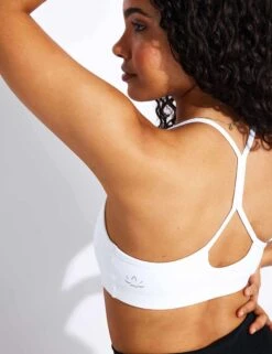 Beyond Yoga Spacedye Slim Racerback Bra - Cloud White -The Sports Edit Store Beyond Yoga CF Spacedye Slim Racerback Bra SD8255 Cloud White 0031