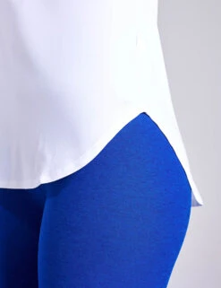 Beyond Yoga Featherweight On The Down Low Tee - Cloud White -The Sports Edit Store Beyond Yoga Featherweight On the Down Low Tee LWSD7670 Cloud White 0019