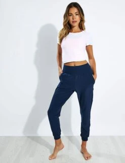 Beyond Yoga Spacedye Midi Jogger - Nocturnal Navy 8 Beyond Yoga Spacedye Midi Jogger - Nocturnal Navy -The Sports Edit Store Beyond Yoga Spacedye Midi Jogger SD1153 Nocturnal Navy 0012