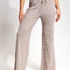 Beyond Yoga Well Traveled Wide Leg Pant - Birch -The Sports Edit Store Beyond Yoga WELL TRAVELED WIDE LEG PANT NK1242LIG BIRCH 0002 25b4534c c36d 4d00 a979 66d8bf146de8