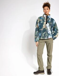 Columbia Helvetia Cropped Half Snap Fleece - Napa Green Chasing Falls Print/Black 9 Columbia Helvetia Cropped Half Snap Fleece - Napa Green Chasing Falls Print/Black -The Sports Edit Store Columbia Helvetia Cropped Half Snap 2014561388 Napa Green Chas 0002