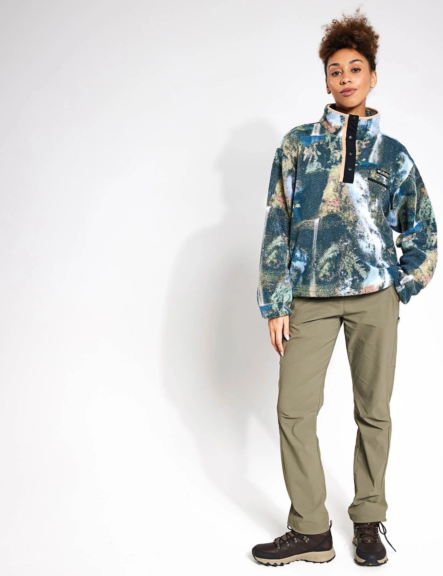 Columbia Helvetia Cropped Half Snap Fleece - Napa Green Chasing Falls Print/Black 6 Columbia Helvetia Cropped Half Snap Fleece - Napa Green Chasing Falls Print/Black - Image 4