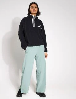 Columbia Helvetia II Cropped Sherpa Half Snap Fleece - Black -The Sports Edit Store Columbia Helvetia II Cropped Half Snap Fleece 2092231008 Black 0016