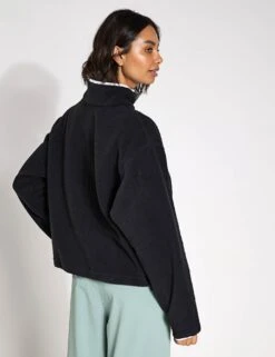 Columbia Helvetia II Cropped Sherpa Half Snap Fleece - Black -The Sports Edit Store Columbia Helvetia II Cropped Half Snap Fleece 2092231008 Black 0023