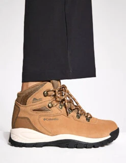 Columbia Newton Ridge Plus Waterproof Amped Hiking Boot - Elk/Dark Stone -The Sports Edit Store Columbia NEWTON RIDGE PLUS WATERPROOF AMPED 1718821290 Elk Dark Stone 0002