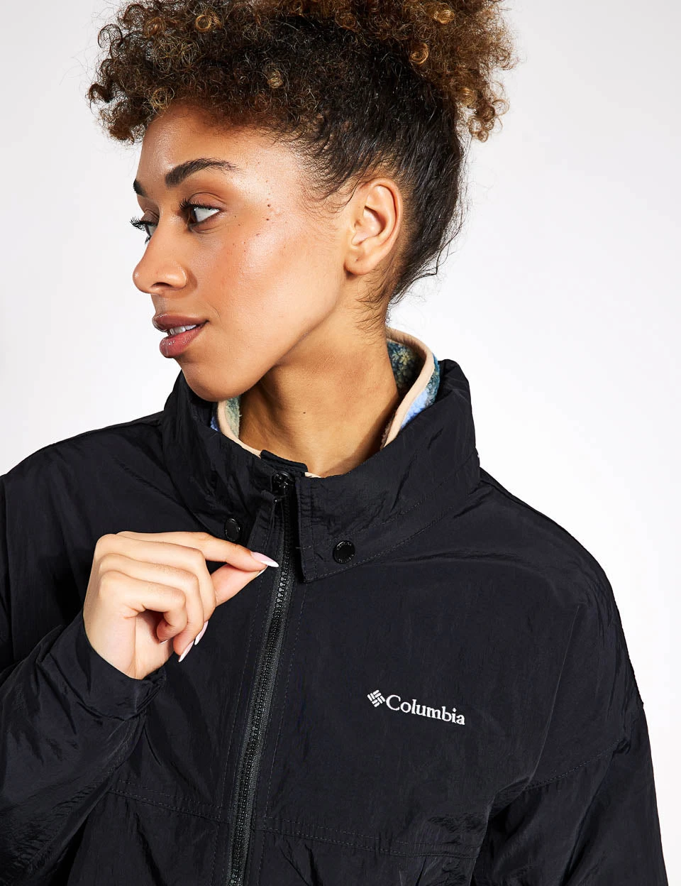 Columbia Paracutie Windbreaker - Black 5 Columbia Paracutie Windbreaker - Black - Image 3