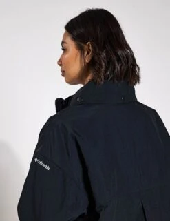 Columbia Paracutie II Hooded Windbreaker - Black -The Sports Edit Store Columbia paracutie II Windbreaker Coupe vent 0024