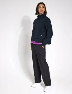 Columbia Paracutie II Hooded Windbreaker - Black -The Sports Edit Store Columbia paracutie II Windbreaker Coupe vent 0037