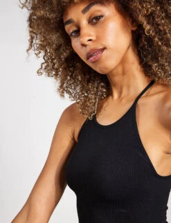 Cropped Run Tank - Black 9 Cropped Run Tank - Black -The Sports Edit Store FP MOVEMENT Cropped Run Tank Black 0021