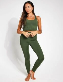 Compressive High Waisted Legging - Seaweed 8 Compressive High Waisted Legging - Seaweed -The Sports Edit Store Girlfriend Collective COMPRESSIVE HIGH RISE LEGGING Long 4007 BLF SEAWEED 0002
