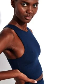 Dylan Bra - Midnight -The Sports Edit Store Girlfriend Collective GC DYLAN CROP BRA 54794 1017 TC MIDNIGHT 0026