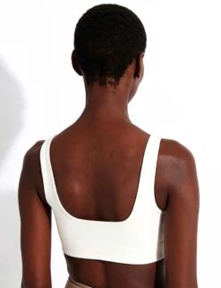 Tommy Bra - Ivory 10 Tommy Bra - Ivory -The Sports Edit Store Girlfriend Collective GC TOMMY BRA SQUARE NECK 54797 1016 SW IVORY 0025