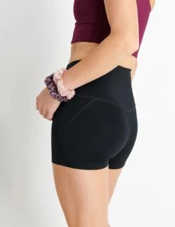 High Waisted Run Short - Black 8 High Waisted Run Short - Black -The Sports Edit Store Girlfriend Collective High Rise Run Short Black 53941 Black 0018