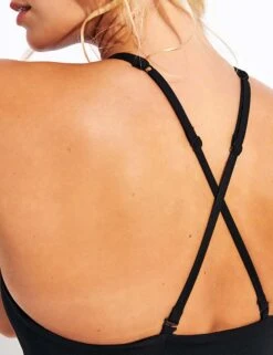 Topanga Bra - Black -The Sports Edit Store Girlfriend Collective Topanga Bra 1001 JB Black 0043