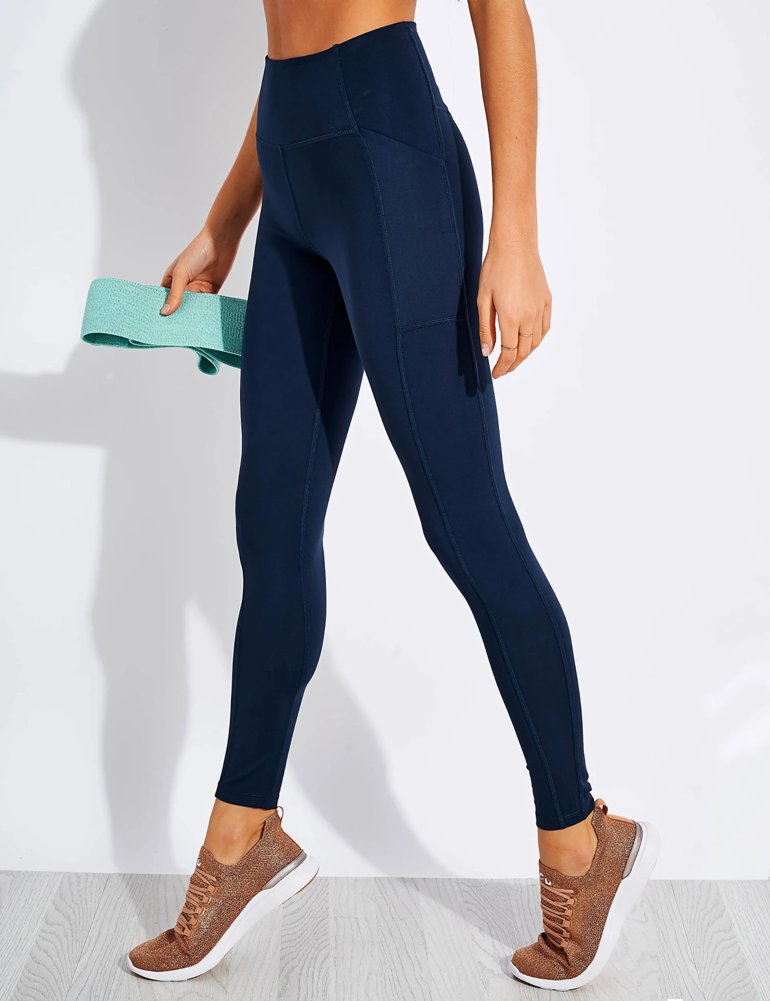 High Waisted Pocket Legging - Midnight 3 High Waisted Pocket Legging - Midnight