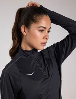 Hoka GlideTech Quarter Zip - Black -The Sports Edit Store Hoka GlideTech Quarter Zip Black 1164155 BLKS 0020