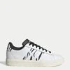 ADIDAS Grand Court 2.0 Shoes - Cloud White/Core Black 1 ADIDAS Grand Court 2.0 Shoes - Cloud White/Core Black -The Sports Edit Store JS2882 1 FOOTWEAR Photography Side Lateral Center View white
