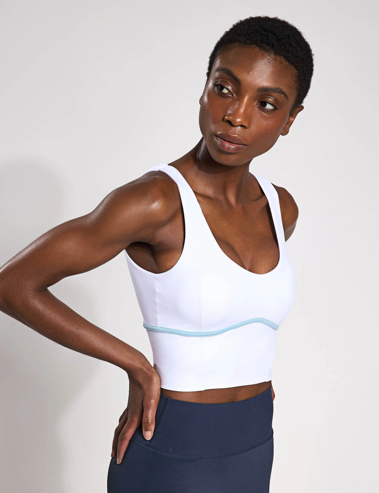 Ava Sports Bra - White/Light Blue 5 Ava Sports Bra - White/Light Blue - Image 3