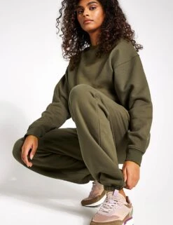 Lucy Track Pants - Olivine -The Sports Edit Store Lilybod Lucy Oversized Fleece Track Pant LL89 OLV Olivine 0007
