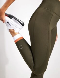 Strike-Back Legging - Olive Green -The Sports Edit Store Lilybod Strike Back Legging LL140 OG Olive Green 0025