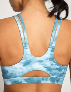 Nike Zenvy Light Support Printed Sports Bra - Smokey Blue/White 11 Nike Zenvy Light Support Printed Sports Bra - Smokey Blue/White -The Sports Edit Store Nike Zenvy Light Support Printed Sports Bra HF5423 006S Smokey Blue White 0041