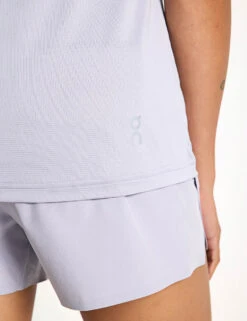 On Running Core Tank - Lilac -The Sports Edit Store ON Running Core Tank 1WE10930174 Lilac 0025