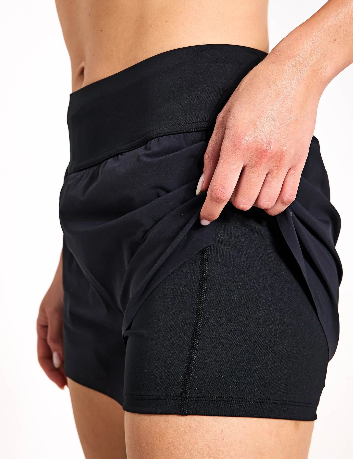 On Running Running Shorts - Black 5 On Running Running Shorts - Black - Image 3