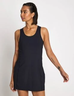 On Running Studio Dress - Black 10 On Running Studio Dress - Black -The Sports Edit Store ON Running Studio Dress 1WF30350553 Black 0005