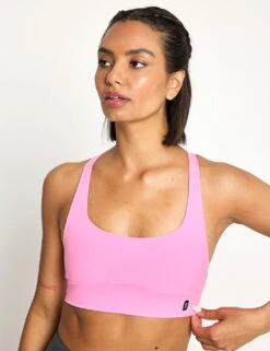 On Running Studio Bra - Raspberry