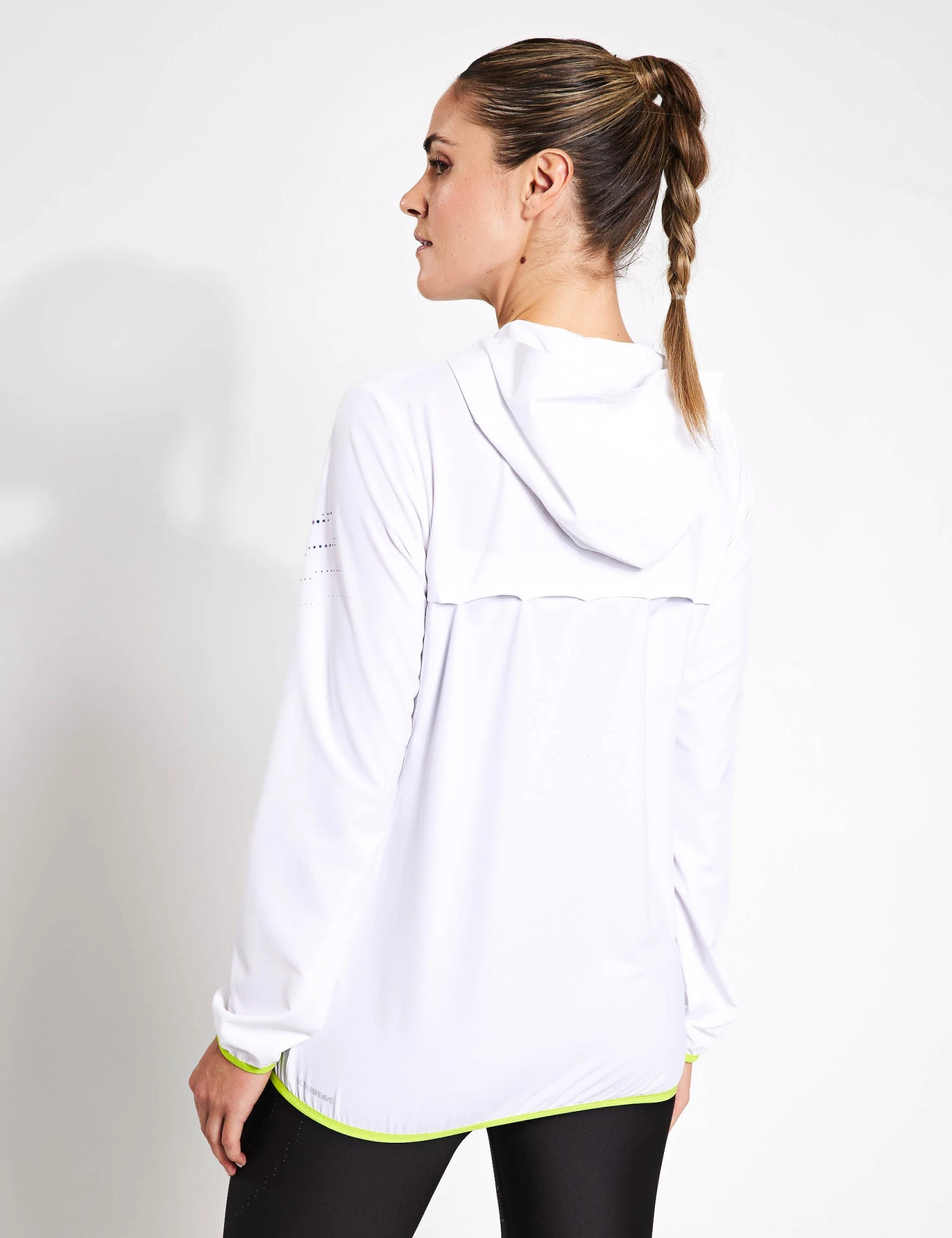 Puma Run Ultraweave Running Jacket - White 4 Puma Run Ultraweave Running Jacket - White - Image 2