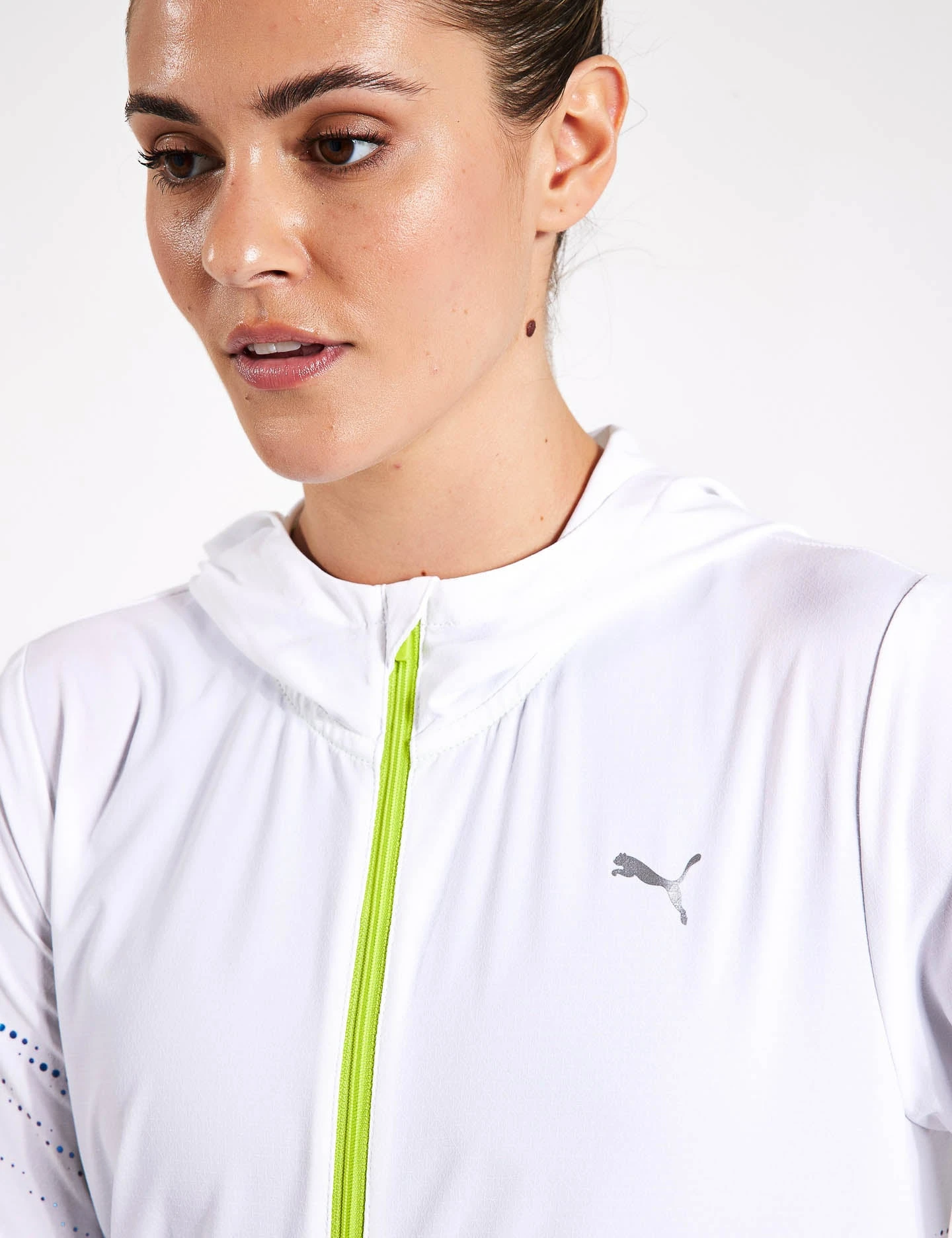 Puma Run Ultraweave Running Jacket - White 5 Puma Run Ultraweave Running Jacket - White - Image 3