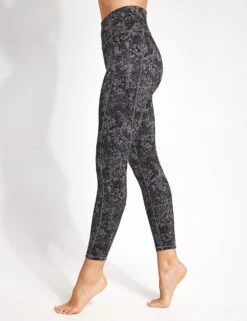 Puma Studio Foundations High Waisted 7/8 Tights - Black