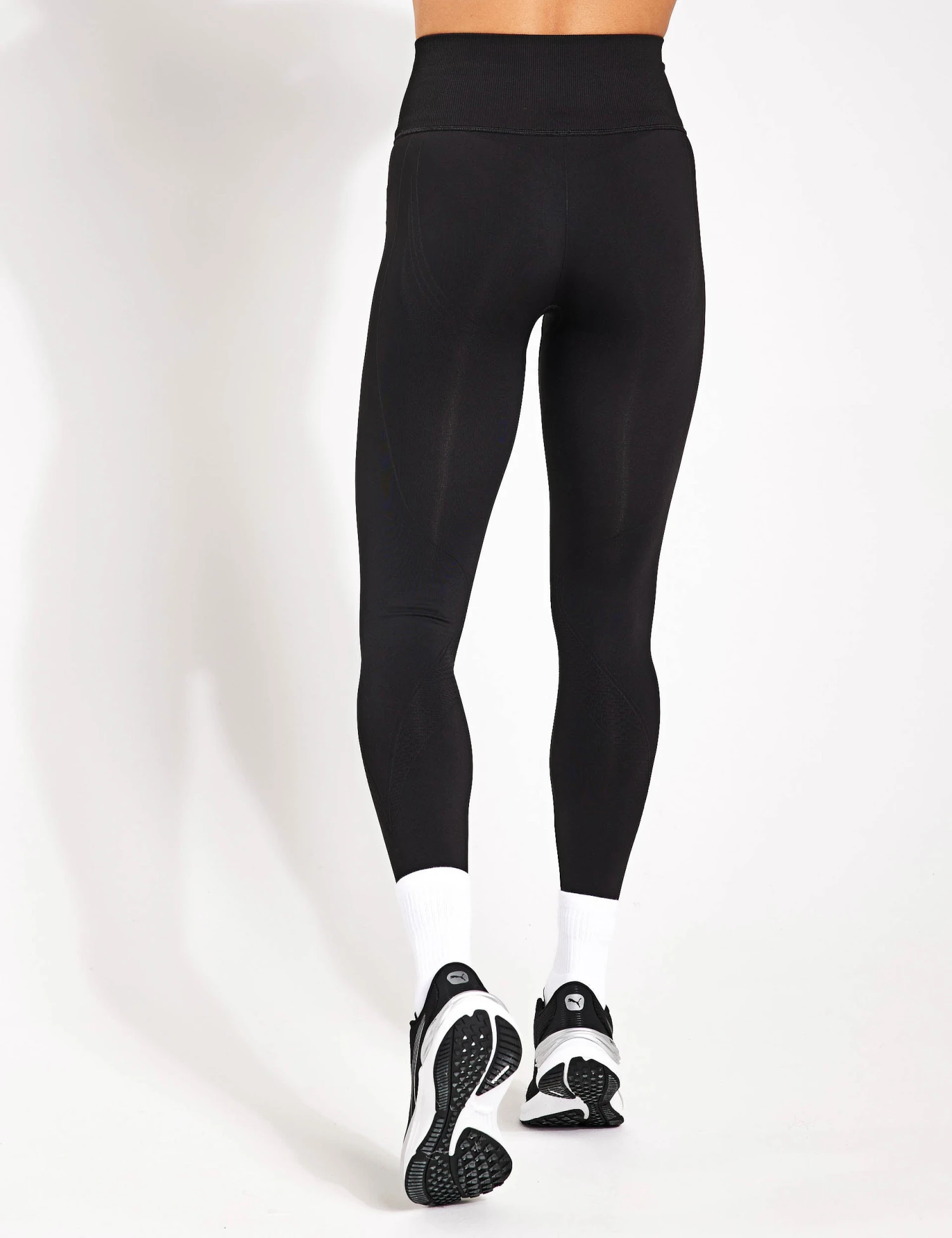 Puma SHAPELUXE Seamless Tights - Black 4 Puma SHAPELUXE Seamless Tights - Black - Image 2