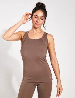 Reebok Active Collective Chill+ Dreamblend Tank Top - Utility Brown -The Sports Edit Store Reebok Active Collective Dreamblend Bra Utility Brown 100076326UTIBRO Utility Brown 0008